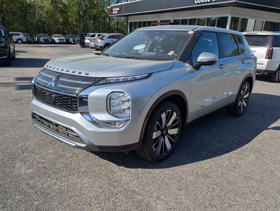 2026 Mitsubishi Outlander Base