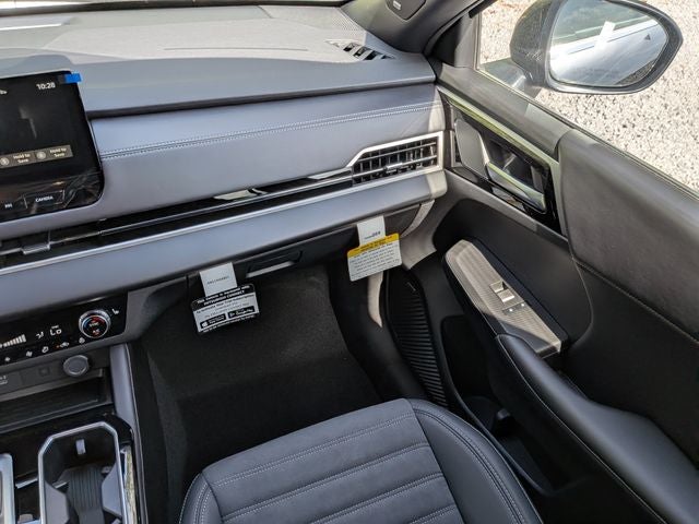 2026 Mitsubishi Outlander Base