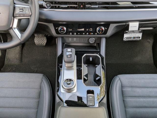 2026 Mitsubishi Outlander Base