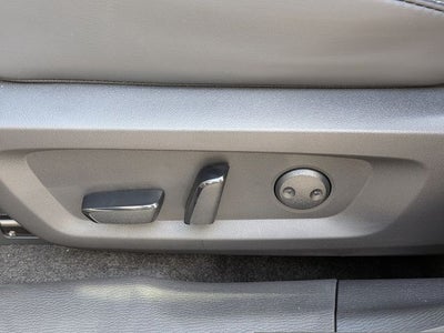 2026 Mitsubishi Outlander Base