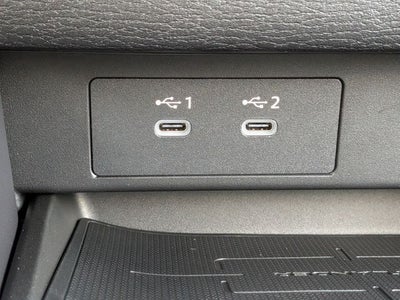 2026 Mitsubishi Outlander Base