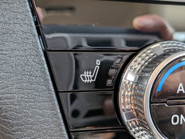 2026 Mitsubishi Outlander Base