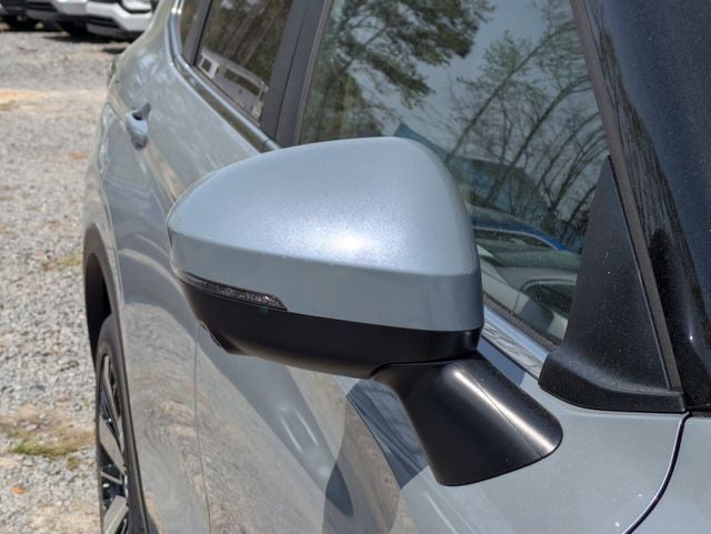 2026 Mitsubishi Outlander Base