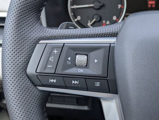 2026 Mitsubishi Outlander Base