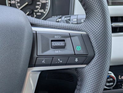 2026 Mitsubishi Outlander Base