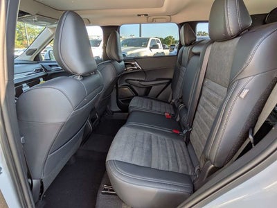 2026 Mitsubishi Outlander SE