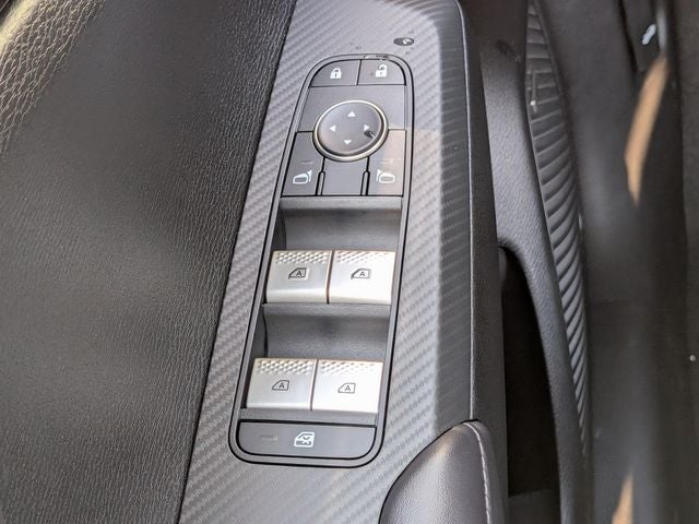 2026 Mitsubishi Outlander Base