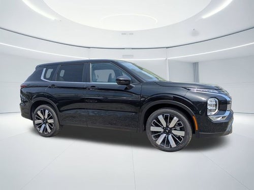 2026 Mitsubishi Outlander Base