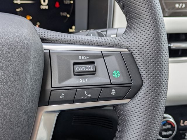 2026 Mitsubishi Outlander Base