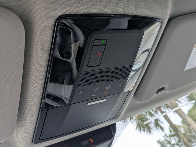 2026 Mitsubishi Outlander Base