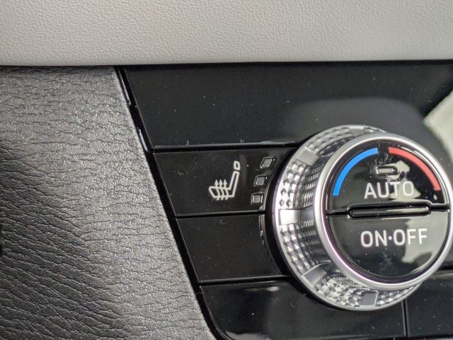 2026 Mitsubishi Outlander Base