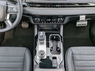 2026 Mitsubishi Outlander Base