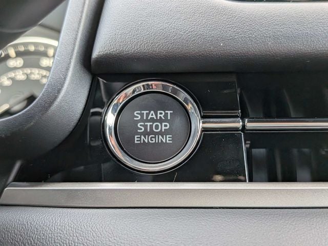 2026 Mitsubishi Outlander Base