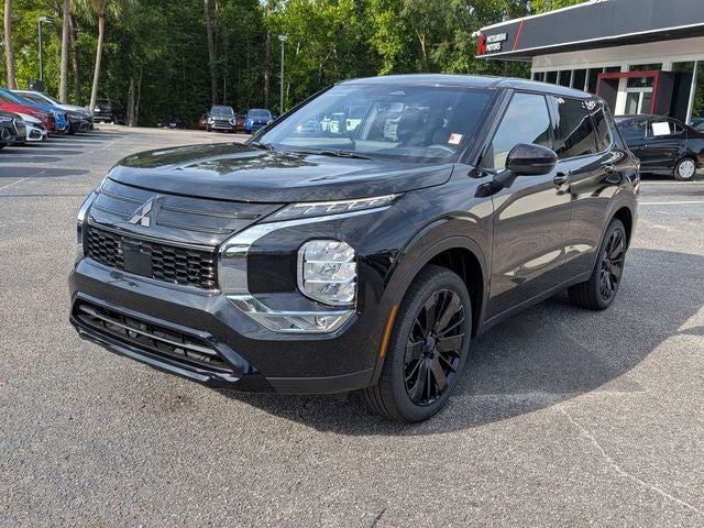2026 Mitsubishi Outlander Base