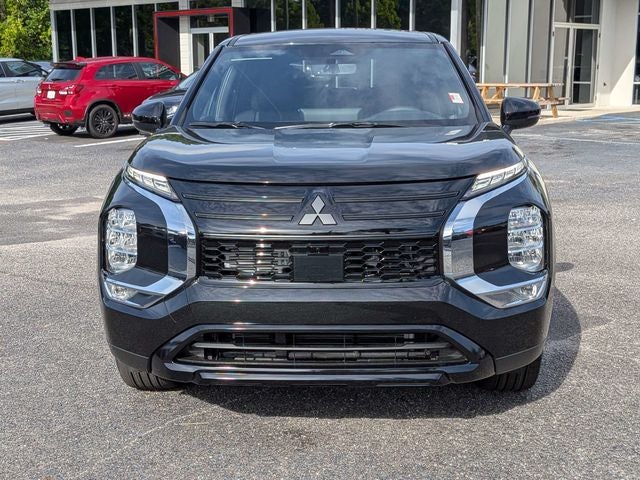 2026 Mitsubishi Outlander Base