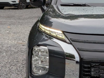 2026 Mitsubishi Outlander LE
