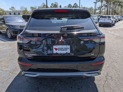 2026 Mitsubishi Outlander SE