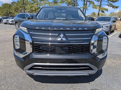 2026 Mitsubishi Outlander SE