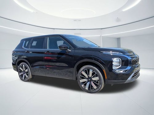 2026 Mitsubishi Outlander Base