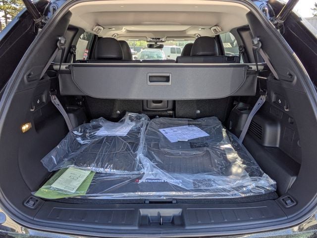 2026 Mitsubishi Outlander Base