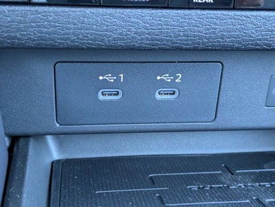 2026 Mitsubishi Outlander Base