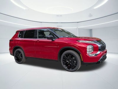 2026 Mitsubishi Outlander Base