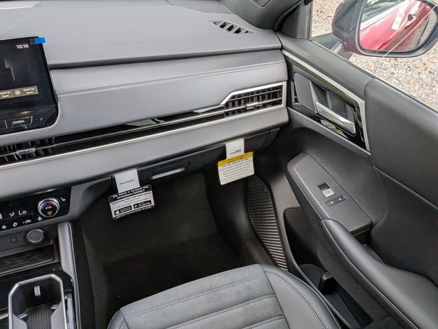 2026 Mitsubishi Outlander Base