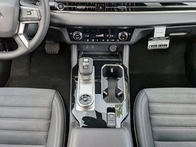 2026 Mitsubishi Outlander Base