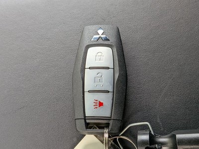 2026 Mitsubishi Outlander Base
