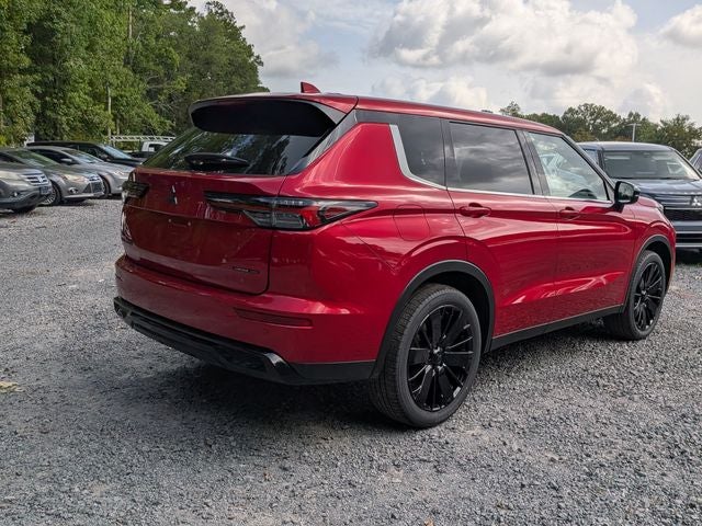 2026 Mitsubishi Outlander Base