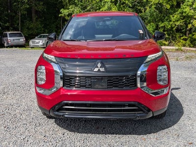 2026 Mitsubishi Outlander Base