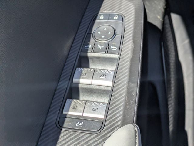 2026 Mitsubishi Outlander Base