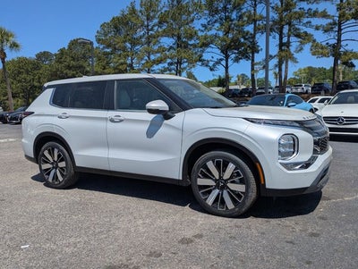 2026 Mitsubishi Outlander Base