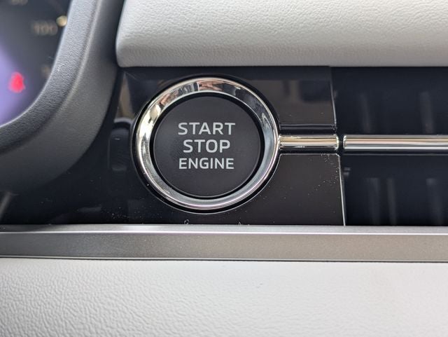 2026 Mitsubishi Outlander Base