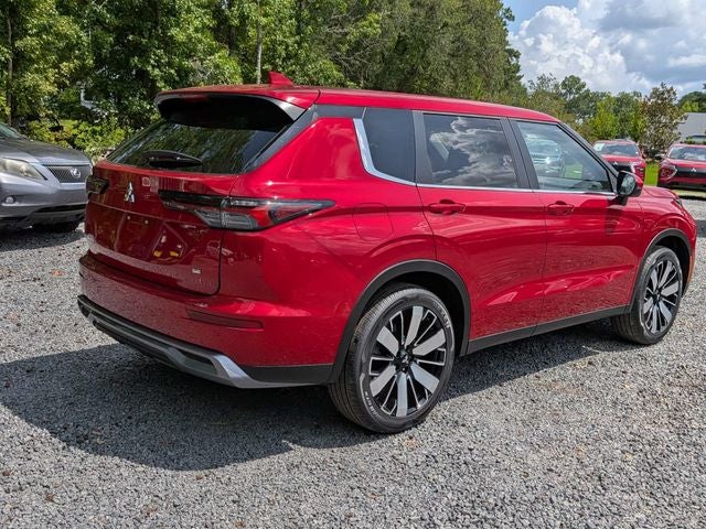 2026 Mitsubishi Outlander SE