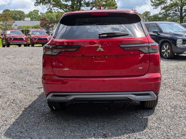 2026 Mitsubishi Outlander SE