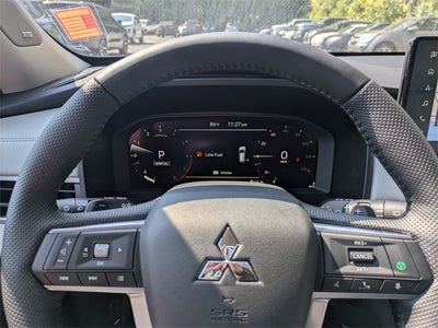 2025 Mitsubishi Outlander SEL