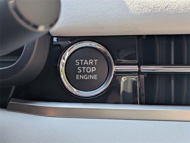 2025 Mitsubishi Outlander SEL