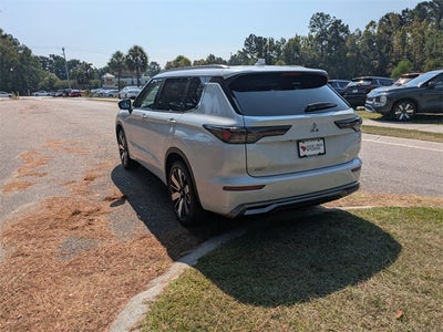 2025 Mitsubishi Outlander SEL