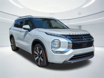 2025 Mitsubishi Outlander SEL