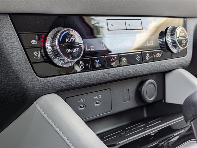 2025 Mitsubishi Outlander SEL