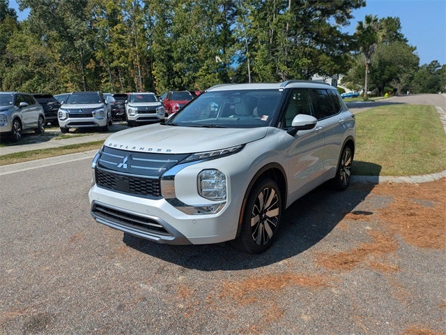 2025 Mitsubishi Outlander SEL