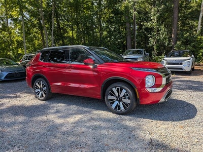 2025 Mitsubishi Outlander SEL