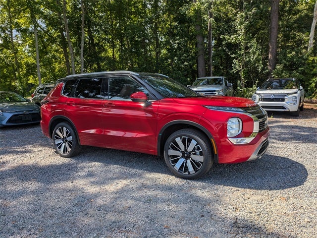 2025 Mitsubishi Outlander SEL
