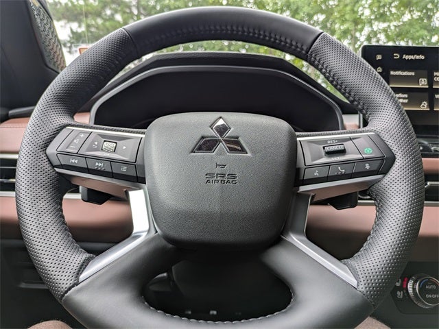 2025 Mitsubishi Outlander SEL