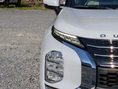 2024 Mitsubishi Outlander SEL