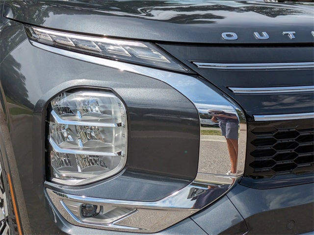 2025 Mitsubishi Outlander SEL