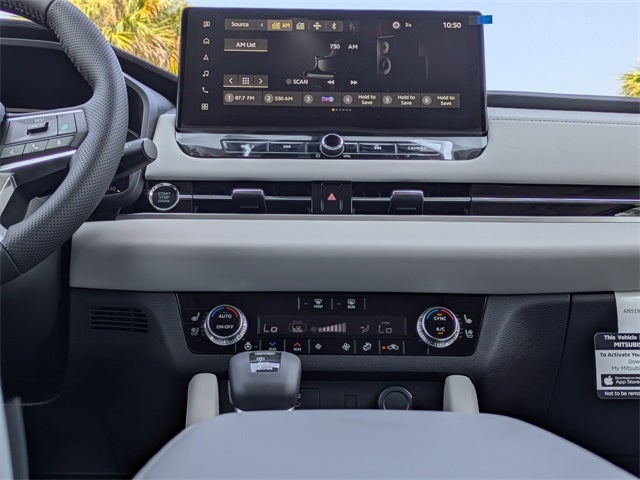 2025 Mitsubishi Outlander SEL