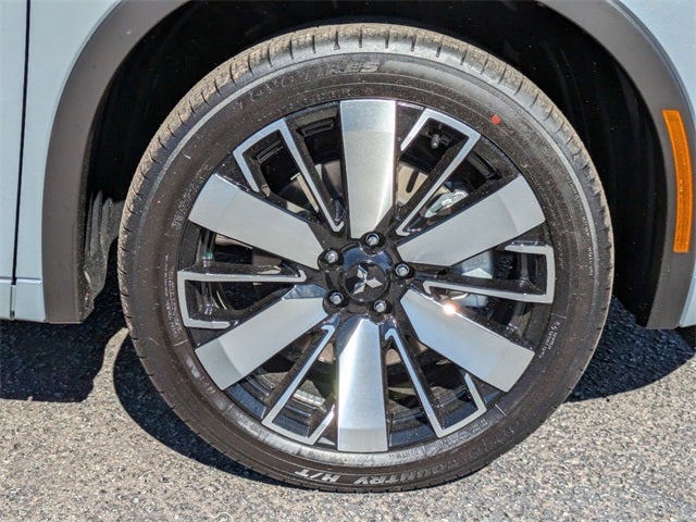 2025 Mitsubishi Outlander SEL