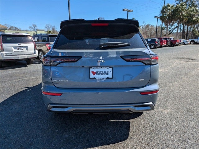 2025 Mitsubishi Outlander SEL